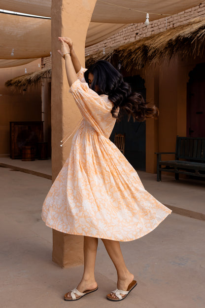 Liana Midi Dress - Apricot