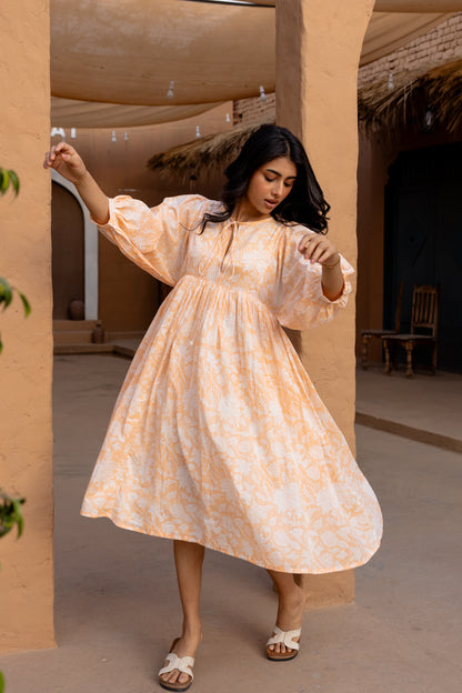 Liana Midi Dress - Apricot
